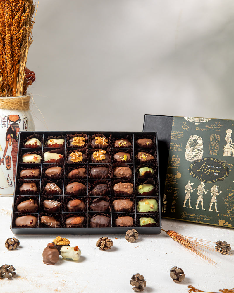 Deluxe Dates Gift Box