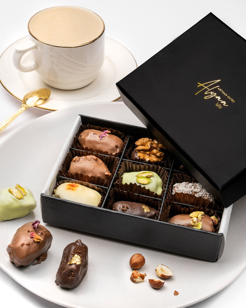 Petite Dates Gift Box